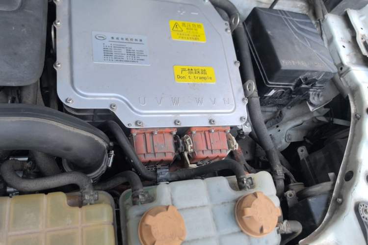 Used GAC Group Qizhi PHEV 2019 1.5L Smart Connect Premium Edition Engine Bay Left
