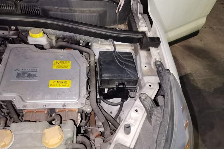 Used GAC Group Qizhi PHEV 2019 1.5L Smart Connect Premium Edition Engine Bay Left