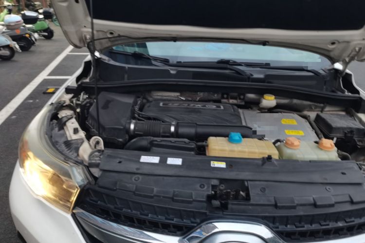 Used GAC Group Qizhi PHEV 2019 1.5L Smart Connect Premium Edition Engine Bay Right