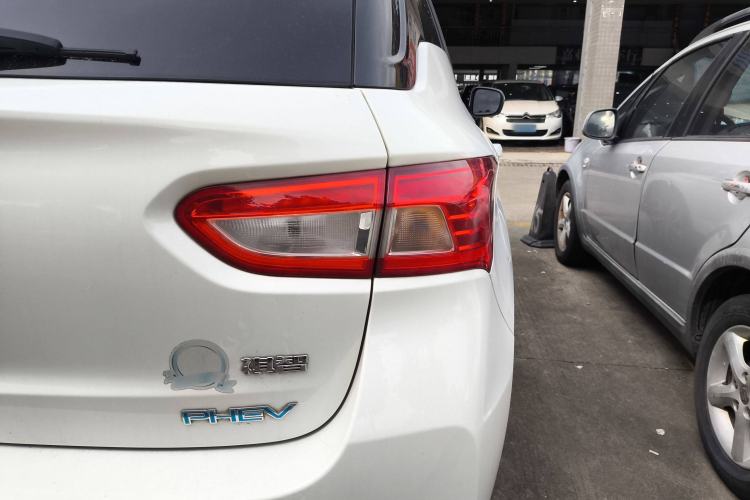 Used GAC Group Qizhi PHEV 2019 1.5L Smart Connect Premium Edition Exterior 6
