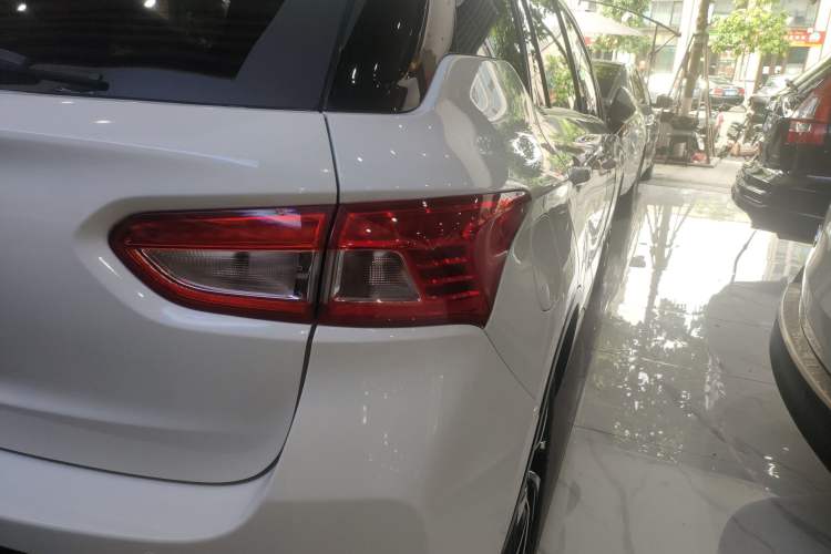 Used GAC Group Qizhi PHEV 2019 1.5L Smart Connect Premium Edition Exterior 6