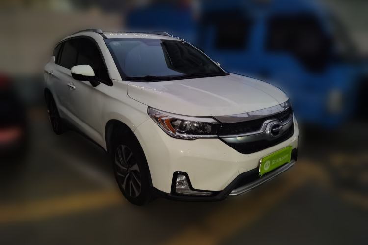 Used GAC Group Qizhi PHEV 2019 1.5L Smart Connect Luxury Edition Front Right 45 Deg