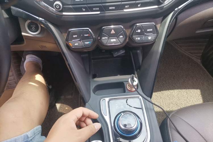 Used GAC Group Qizhi PHEV 2019 1.5L Smart Connect Premium Edition Gear Lever