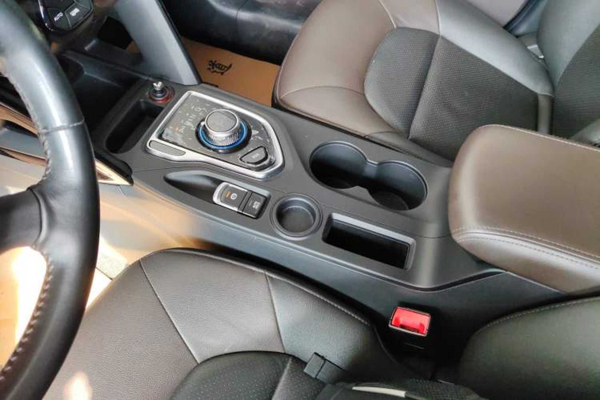 Used GAC Group Qizhi PHEV 2019 1.5L Smart Connect Premium Edition Gear Lever