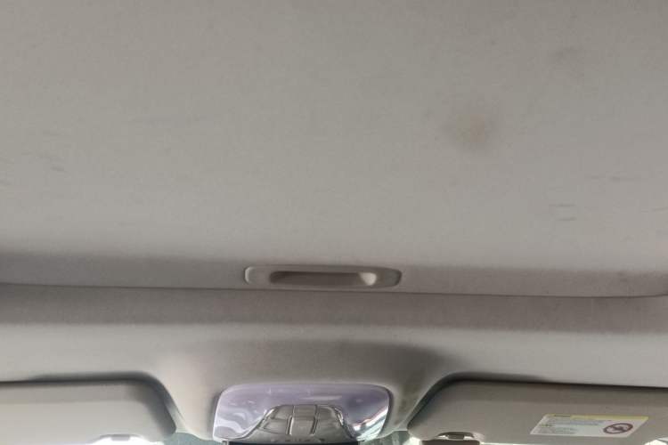 Used GAC Group Qizhi PHEV 2019 1.5L Smart Connect Premium Edition Headliner