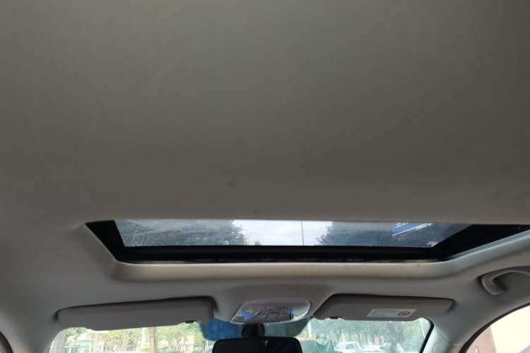 Used GAC Group Qizhi PHEV 2019 1.5L Smart Connect Premium Edition Headliner