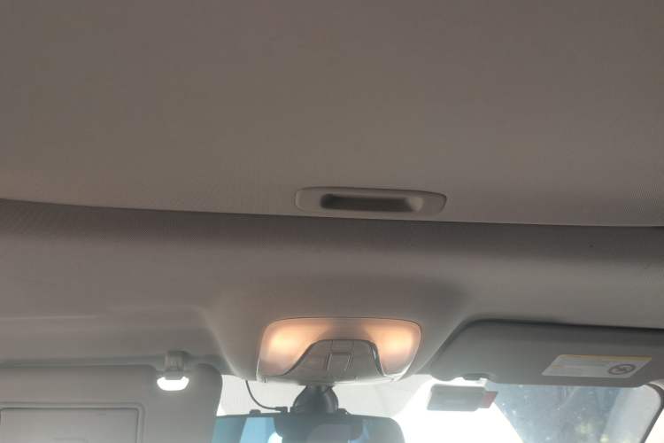 Used GAC Group Qizhi PHEV 2019 1.5L Smart Connect Premium Edition Headliner