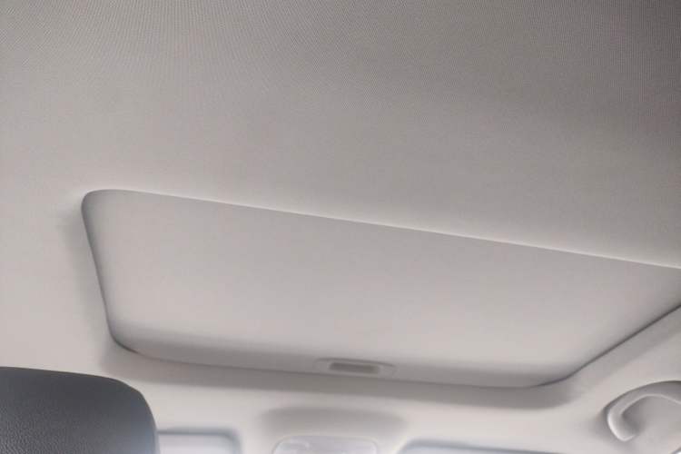Used GAC Group Qizhi PHEV 2019 1.5L Smart Connect Premium Edition Headliner