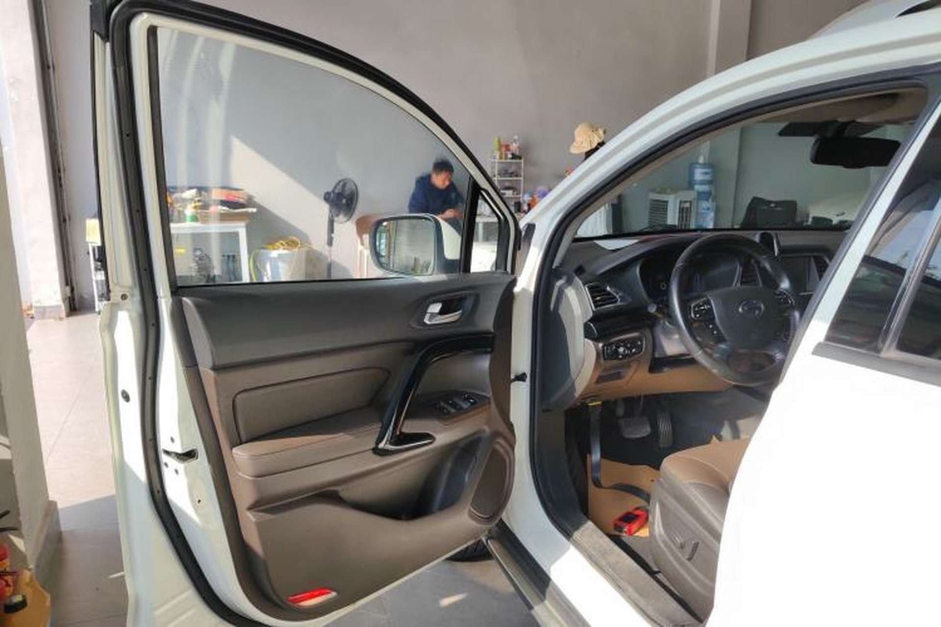 Used GAC Group Qizhi PHEV 2019 1.5L Smart Connect Premium Edition Interior 3
