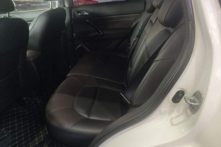 Used GAC Group Qizhi PHEV 2019 1.5L Smart Connect Premium Edition Interior 4