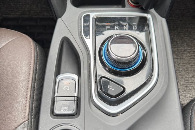 Used GAC Group Qizhi PHEV 2019 1.5L Smart Connect Premium Edition Interior 5