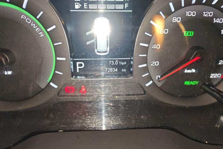 Used GAC Group Qizhi PHEV 2019 1.5L Smart Connect Luxury Edition Odometer Close Up