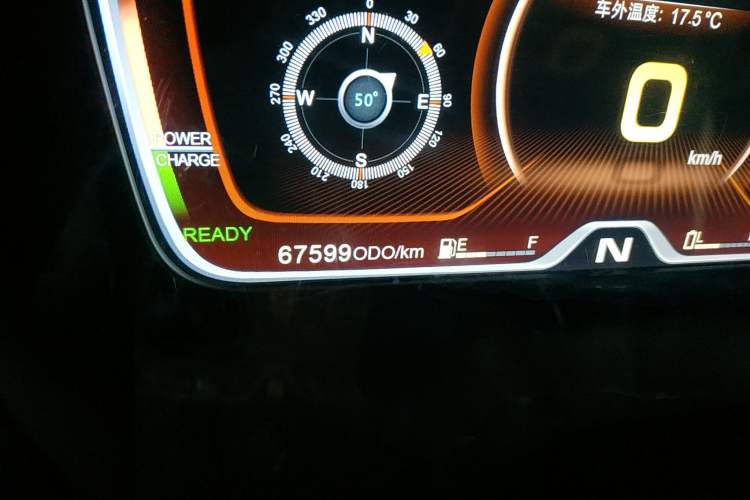 Used GAC Group Qizhi PHEV 2019 1.5L Smart Connect Premium Edition Odometer Close Up