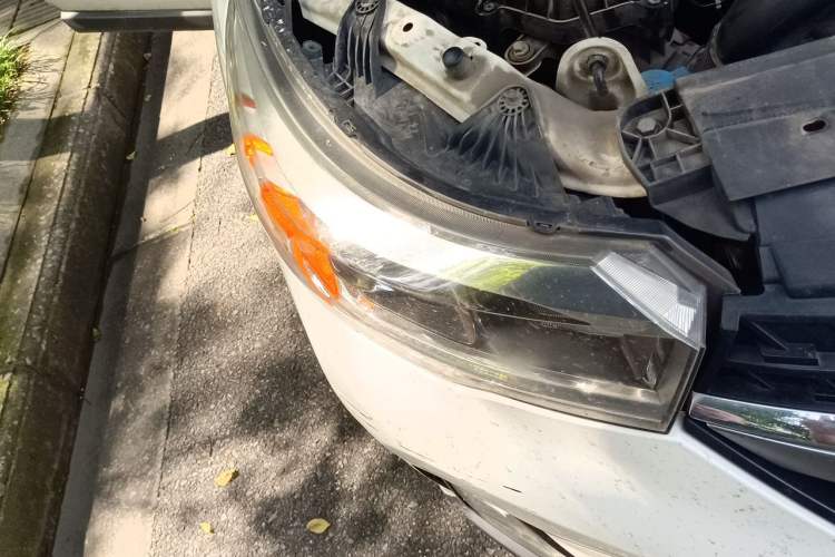 Used GAC Group Qizhi PHEV 2019 1.5L Smart Connect Premium Edition Right Front Headlight