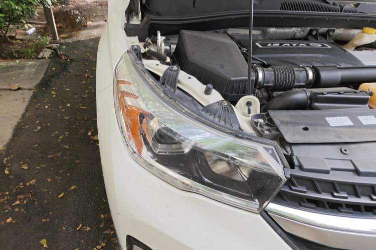 Used GAC Group Qizhi PHEV 2019 1.5L Smart Connect Premium Edition Right Front Headlight