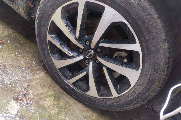 Used GAC Group Qizhi PHEV 2019 1.5L Smart Connect Premium Edition Right Front Wheel Hub