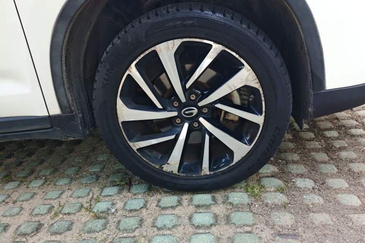 Used GAC Group Qizhi PHEV 2019 1.5L Smart Connect Luxury Edition Right Front Wheel Hub