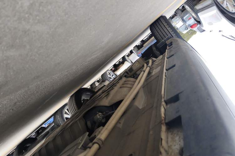 Used GAC Group Qizhi PHEV 2019 1.5L Smart Connect Premium Edition Right Side Sill