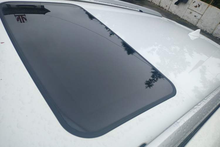 Used GAC Group Qizhi PHEV 2019 1.5L Smart Connect Premium Edition Roof