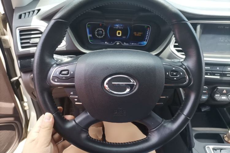 Used GAC Group Qizhi PHEV 2019 1.5L Smart Connect Premium Edition Steering Wheel