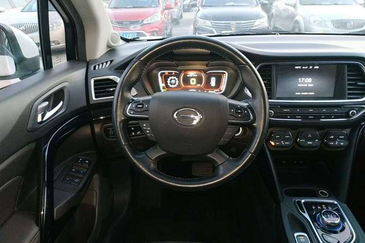 Used GAC Group Qizhi PHEV 2019 1.5L Smart Connect Premium Edition Steering Wheel