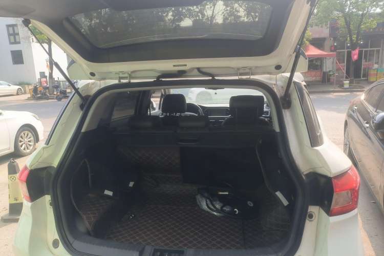 Used GAC Group Qizhi PHEV 2019 1.5L Smart Connect Premium Edition Trunk