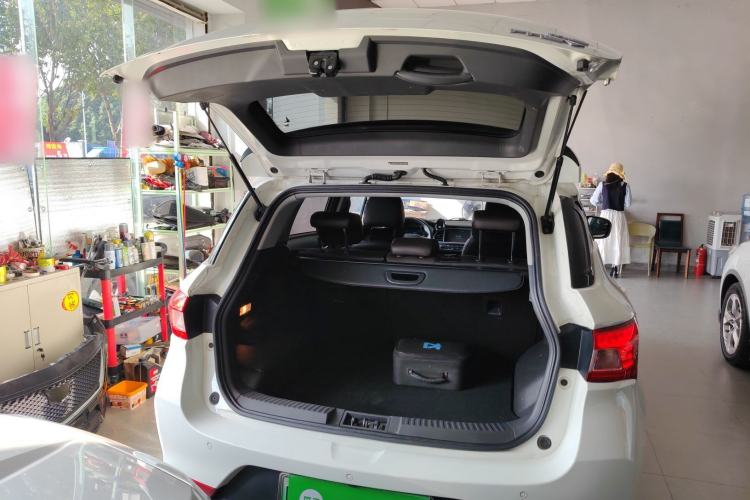 Used GAC Group Qizhi PHEV 2019 1.5L Smart Connect Premium Edition Trunk