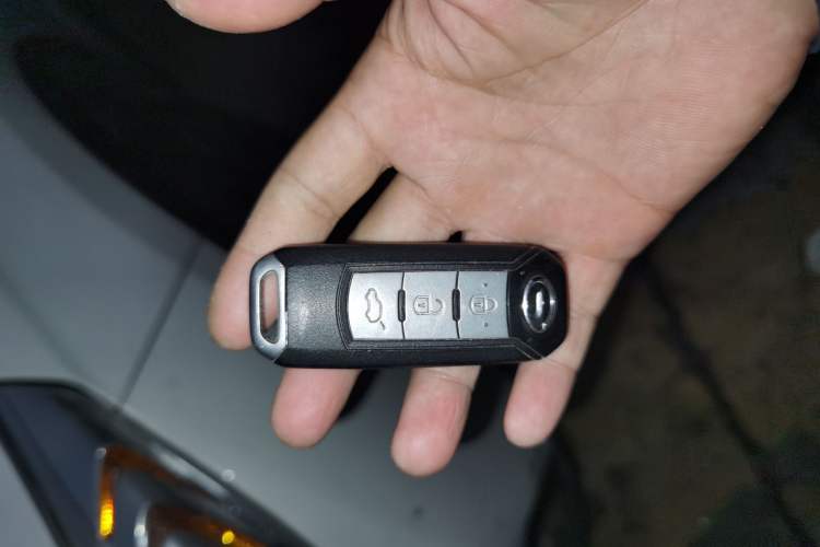 Used GAC Group Qizhi PHEV 2019 1.5L Smart Connect Luxury Edition Vehicle Key