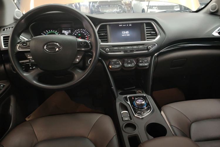 Used GAC Group Qizhi PHEV 2019 1.5L Smart Connect Luxury Edition Center Console