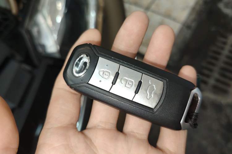 Used GAC Group Qizhi PHEV 2019 1.5L Smart Connect Luxury Edition Vehicle Key