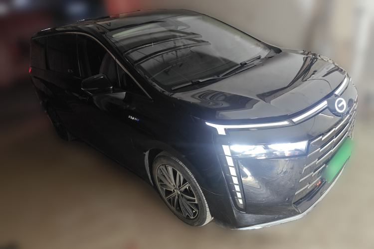 Used GAC Trumpchi E8 New Energy 2024 150km MAX Front Right 45 Deg
