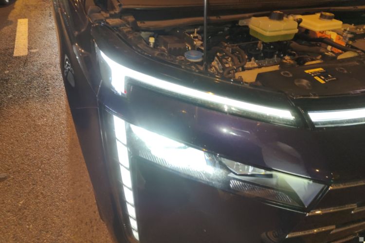 Used GAC Trumpchi E8 New Energy 2024 150km MAX Right Front Headlight