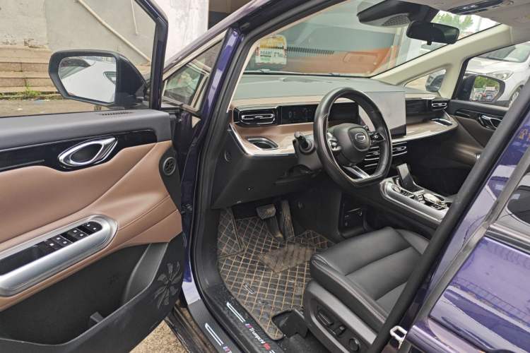 Used GAC Trumpchi E8 New Energy 2024 150km Longteng Glorious Edition Driver Seat