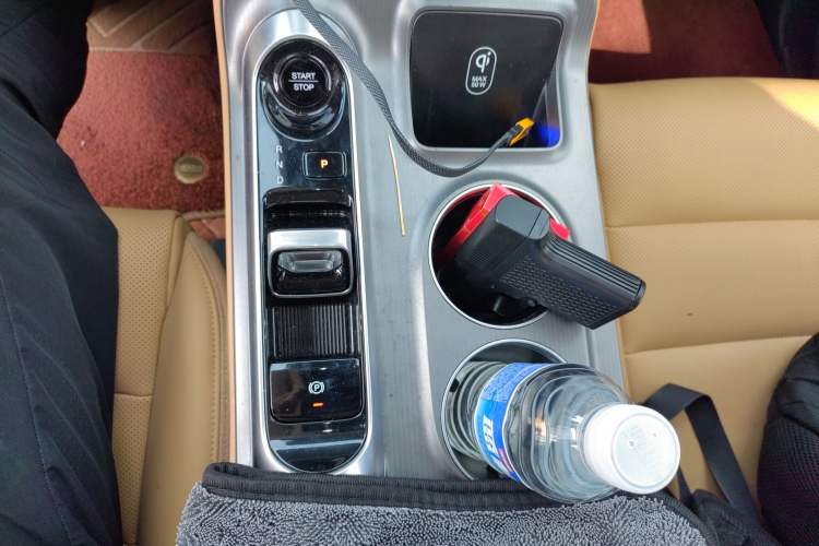Used GAC Trumpchi E8 New Energy 2024 150km MAX Gear Lever