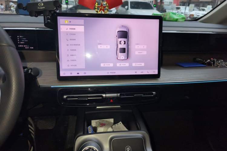 Used GAC Trumpchi E8 New Energy 2024 150km MAX Audio And AC Panel