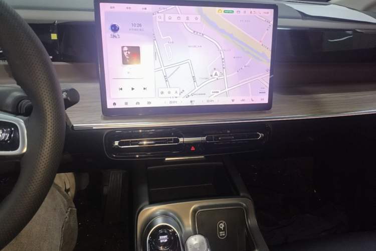 Used GAC Trumpchi E8 New Energy 2024 150km MAX Audio And AC Panel
