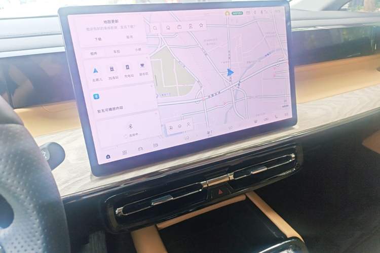 Used GAC Trumpchi E8 New Energy 2024 150km MAX+ Audio And AC Panel