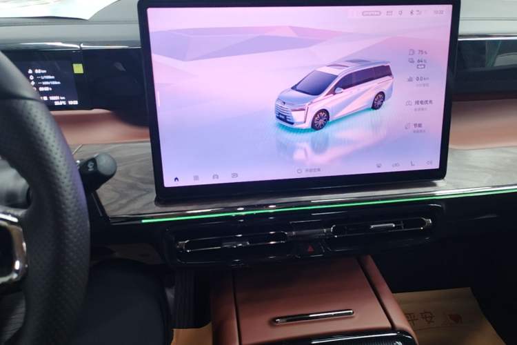 Used GAC Trumpchi E8 New Energy 2024 150km Longteng Glorious+ Audio And AC Panel