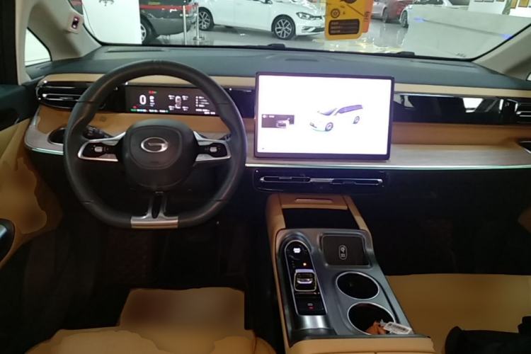 Used GAC Trumpchi E8 New Energy 2024 150km MAX Center Console