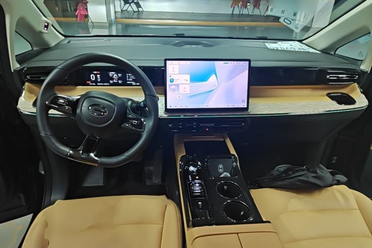Used GAC Trumpchi E8 New Energy 2024 150km MAX+ Center Console