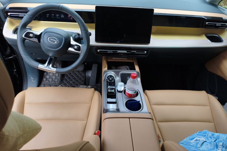 Used GAC Trumpchi E8 New Energy 2024 150km MAX Center Console
