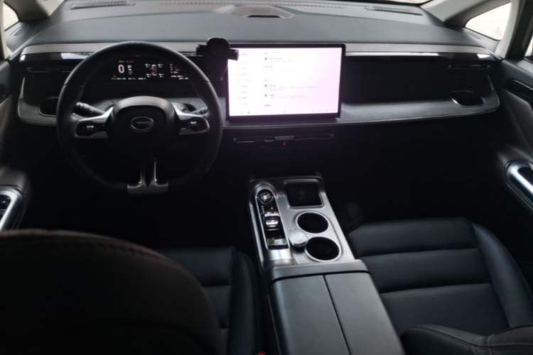 Used GAC Trumpchi E8 New Energy 2024 150km MAX Center Console