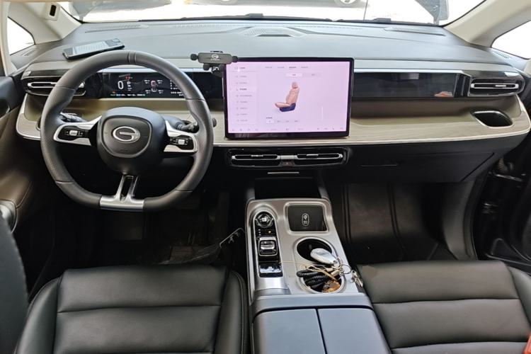 Used GAC Trumpchi E8 New Energy 2024 150km MAX Center Console