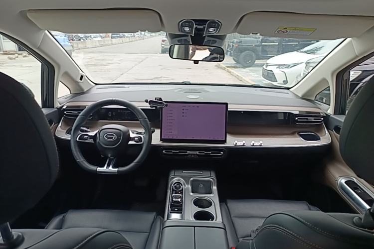 Used GAC Trumpchi E8 New Energy 2024 150km MAX Center Console