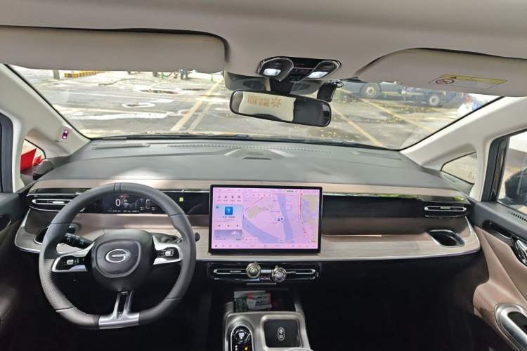 Used GAC Trumpchi E8 New Energy 2024 150km MAX Center Console