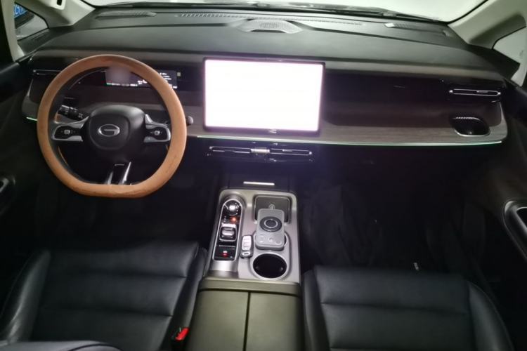 Used GAC Trumpchi E8 New Energy 2024 150km MAX Center Console