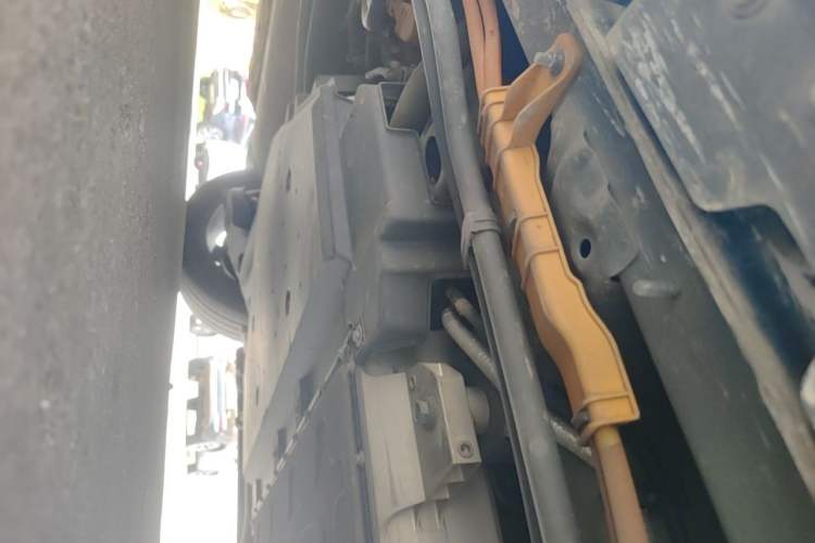 Used GAC Trumpchi E8 New Energy 2024 150km MAX Chassis Rear Right