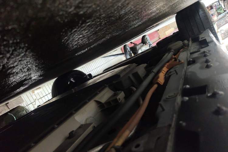 Used GAC Trumpchi E8 New Energy 2024 150km MAX Chassis Rear Right