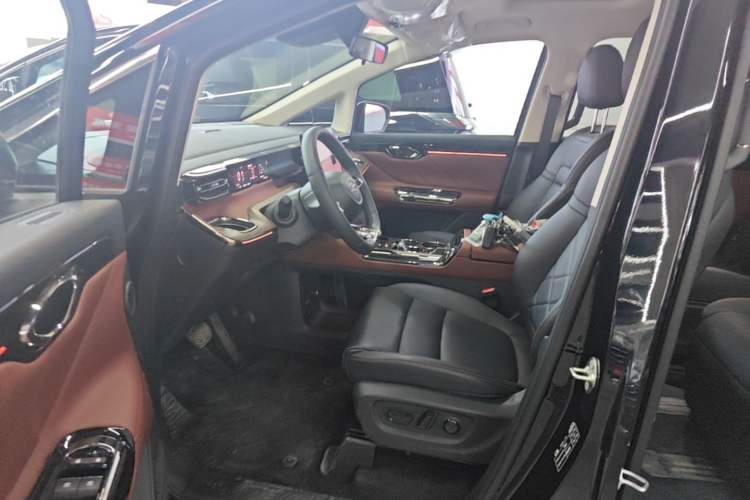 Used GAC Trumpchi E8 New Energy 2024 150km MAX+ Driver Seat