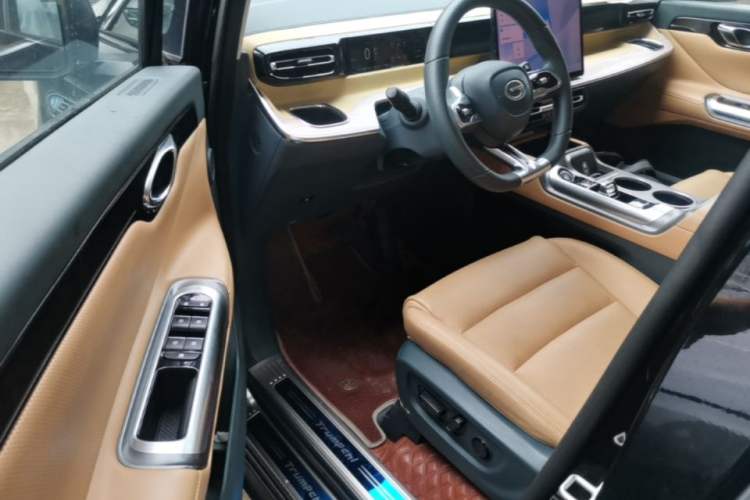 Used GAC Trumpchi E8 New Energy 2024 150km MAX Driver Seat